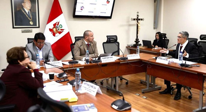 Fiscal José Domingo Pérez defiende acuerdo con Odebrecht ante comisión del Congreso  